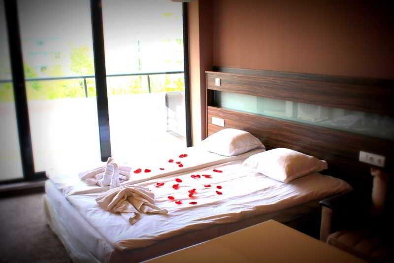 Hotel Boomerang - Słoneczny Brzeg Zewnętrze zdjęcie